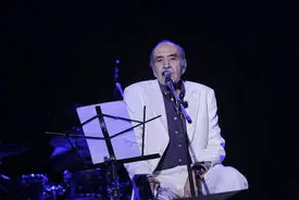 خبر تلخ احسان خواجه‌امیری درباره بیماری پدرش