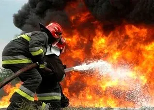 علت آتش‌سوزی در یک کارخانه در اهواز چه بود؟ + تعداد مجروحان 