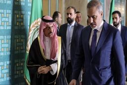 رایزنی تلفنی وزرای خارجه ترکیه و عربستان