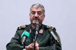 مسئله اصلی انقلاب «مردم» و اراده و حضور آنان در صحنه است