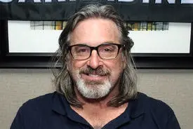 رابرت کارادین بازیگر فیلم «انتقام خوره‌ها» به زندگی خود پایان داد