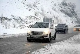 وضعیت ترافیک در جاده‌های شمال؛ برف و باران در 13 استان