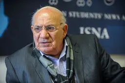 انتقاد تند حشمت مهاجرانی از عملکرد تیم ملی؛ مردم خسته شدند، مدیریت فدراسیون و کادرفنی باید فورا تغییر کند